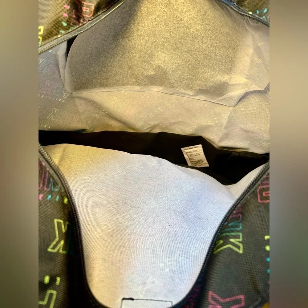 NEW WITH TAGS Victoria’s Secret PINK Logo Black Tote Bag